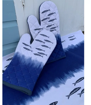Dip Dye Oven Mitt