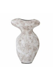 Nori Vase