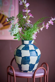 Check Vase